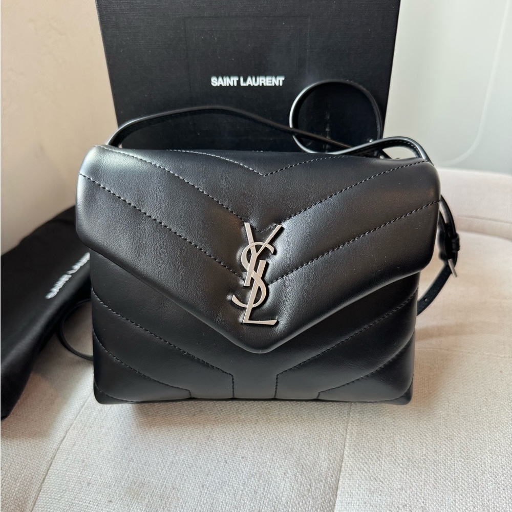 BNIB SAINT LAURENT TOY LOULOU CROSSBODY BAG BLACK SILVER HARDWARE